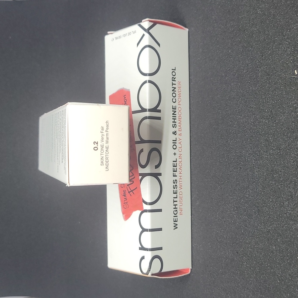 Smashbox 24 Hour Foundation 0.2